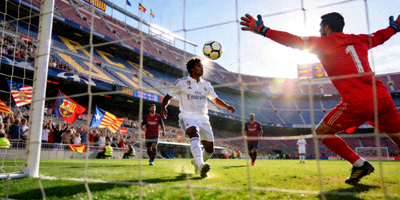 西班牙足球甲级联赛经典比赛瞬间